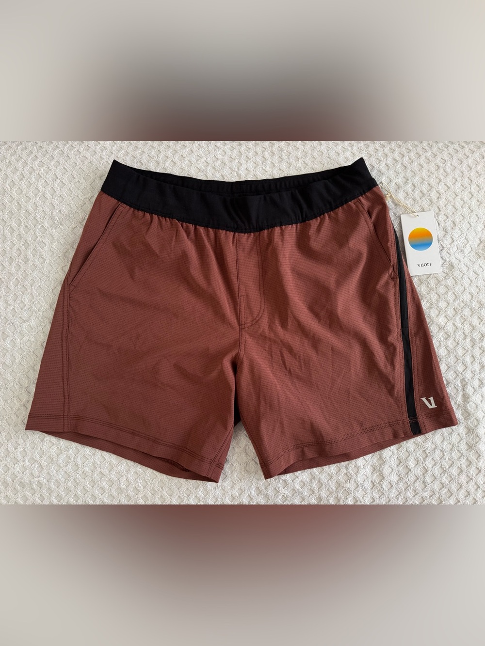 Vuori Draft Short Cedar Mens Large V375 Reddish Brown 6” Inseam Run Gym Training